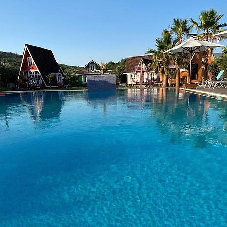 Seyyah Cafe Bungalows Aliaga Kültér fotó